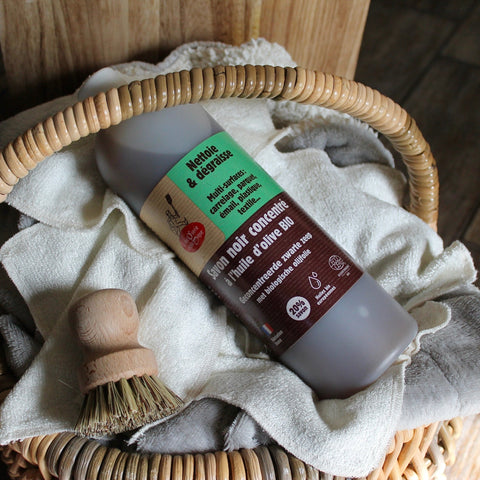 Savon noir concentré à l'huile d'olive bioentretienUneViePlusSaine