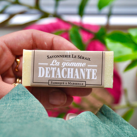 Savon solide détachant au bicarbonate de soudeSavon détachantUneViePlusSaine