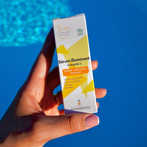 Gel nettoyant illuminant (150 ml) + Sérum illuminant Vitamine C (30 ml)coffretUneViePlusSaine